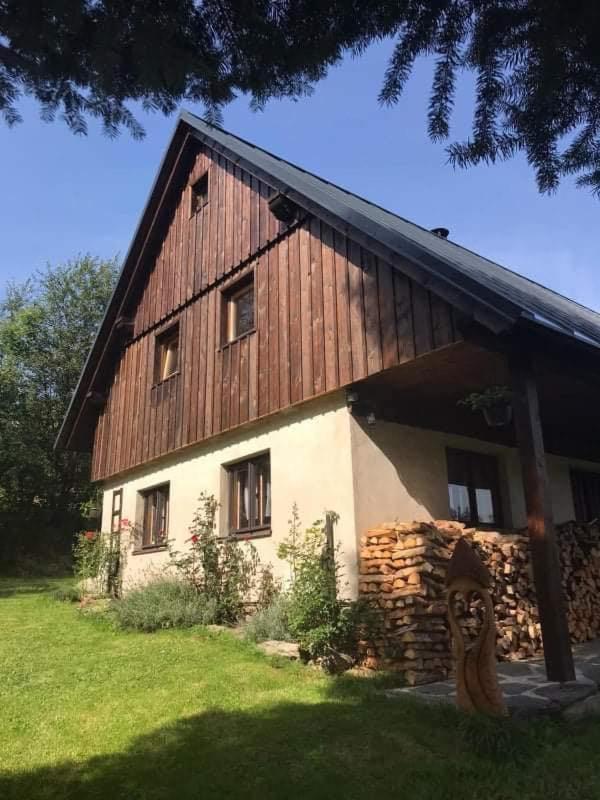 Venkovska Chalupa Jestrabi V Krkonosich Exterior foto