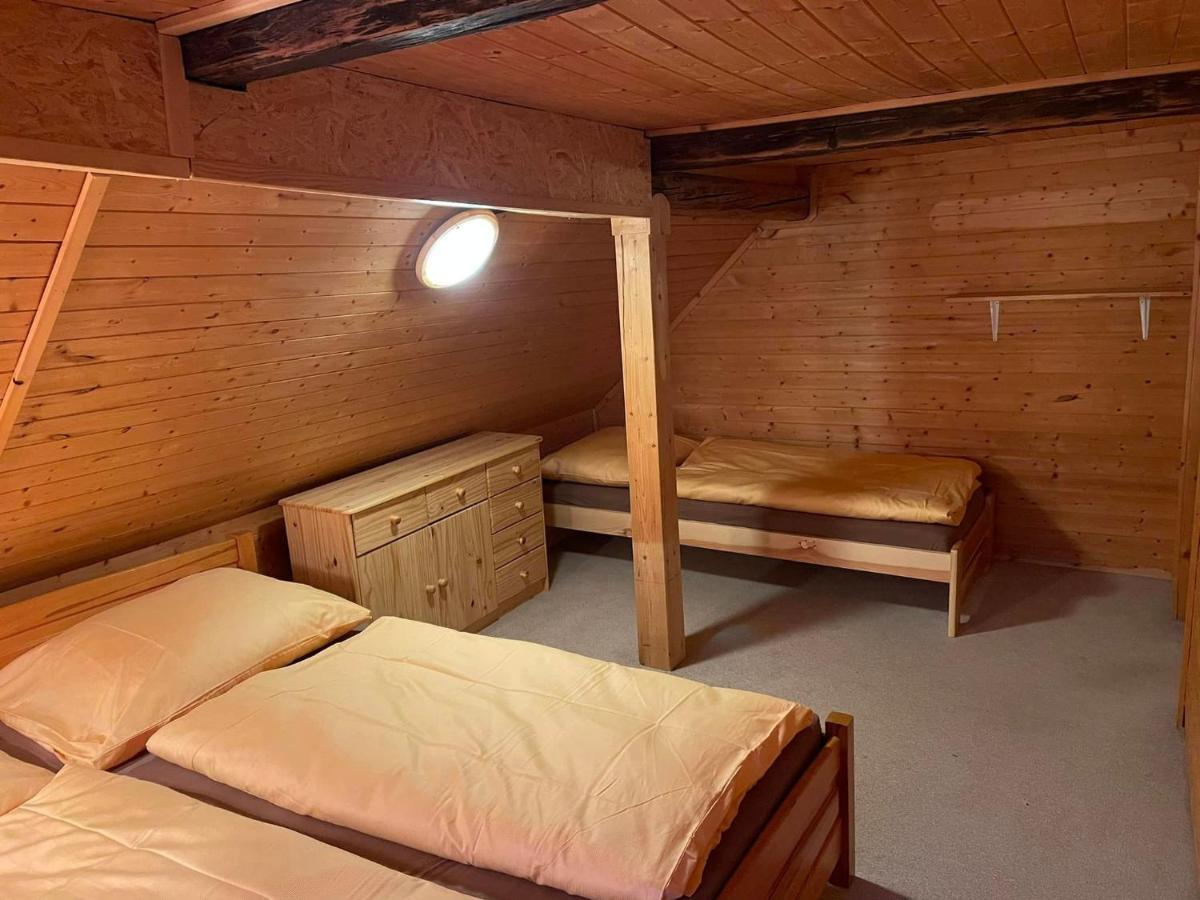 Venkovska Chalupa Jestrabi V Krkonosich Exterior foto