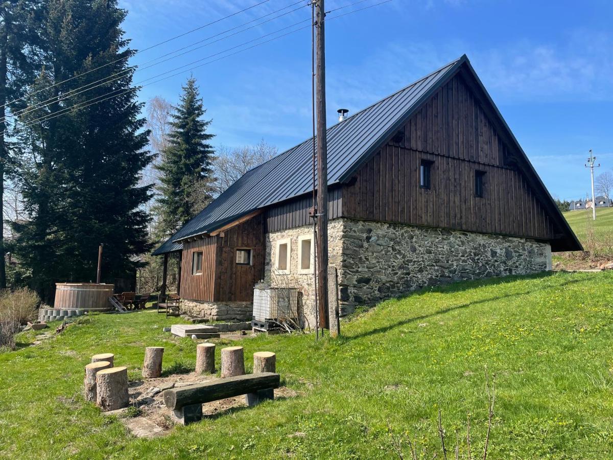 Venkovska Chalupa Jestrabi V Krkonosich Exterior foto